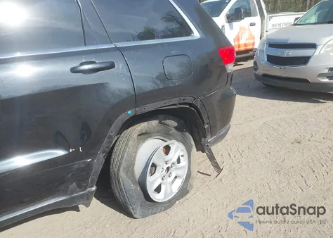 2015 Jeep Grand Cherokee Laredo z USA, uszkodzony, nr VIN 1C4RJFAG9FC237130